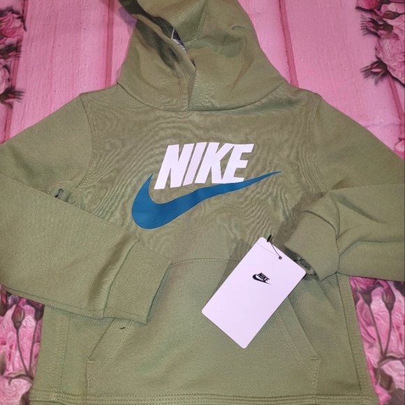 Nike Other - Nwt new nike hoodie sweatshirt 3 3t boys